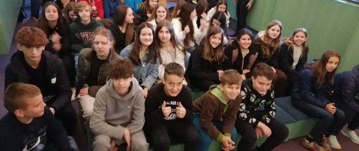 Obisk Knjižnice Ivana Potrča Ptuj v sklopu projekta Rastem s knjigo